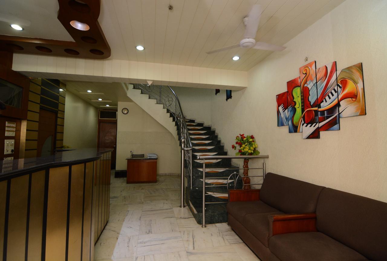 Hotel Vrandavan Nagpur Exterior foto